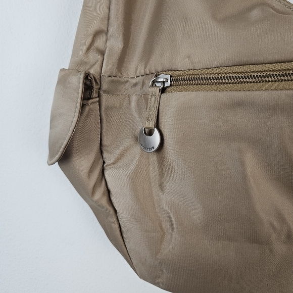 Travelon Anti-theft Signature 3 Compartment Cross Body Bag Beige Tan RFID NWT - Picture 7 of 11